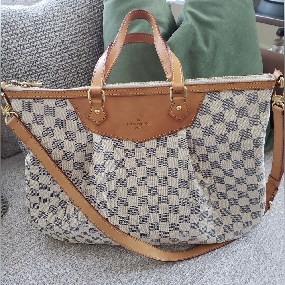 Louis Vuitton Siracusa GM